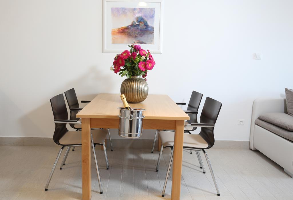 Apartments Kamelija Split Room photo