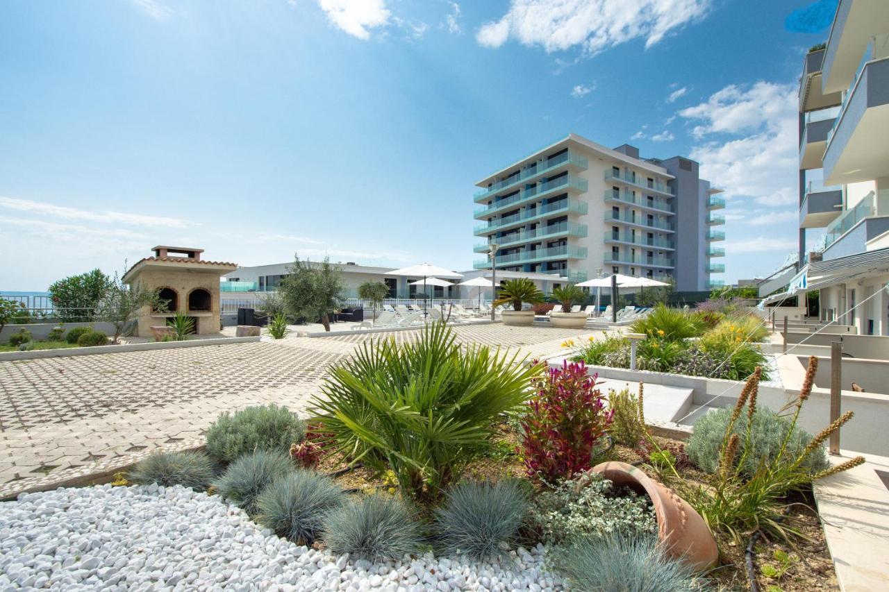 Apartments Kamelija Split Exterior photo